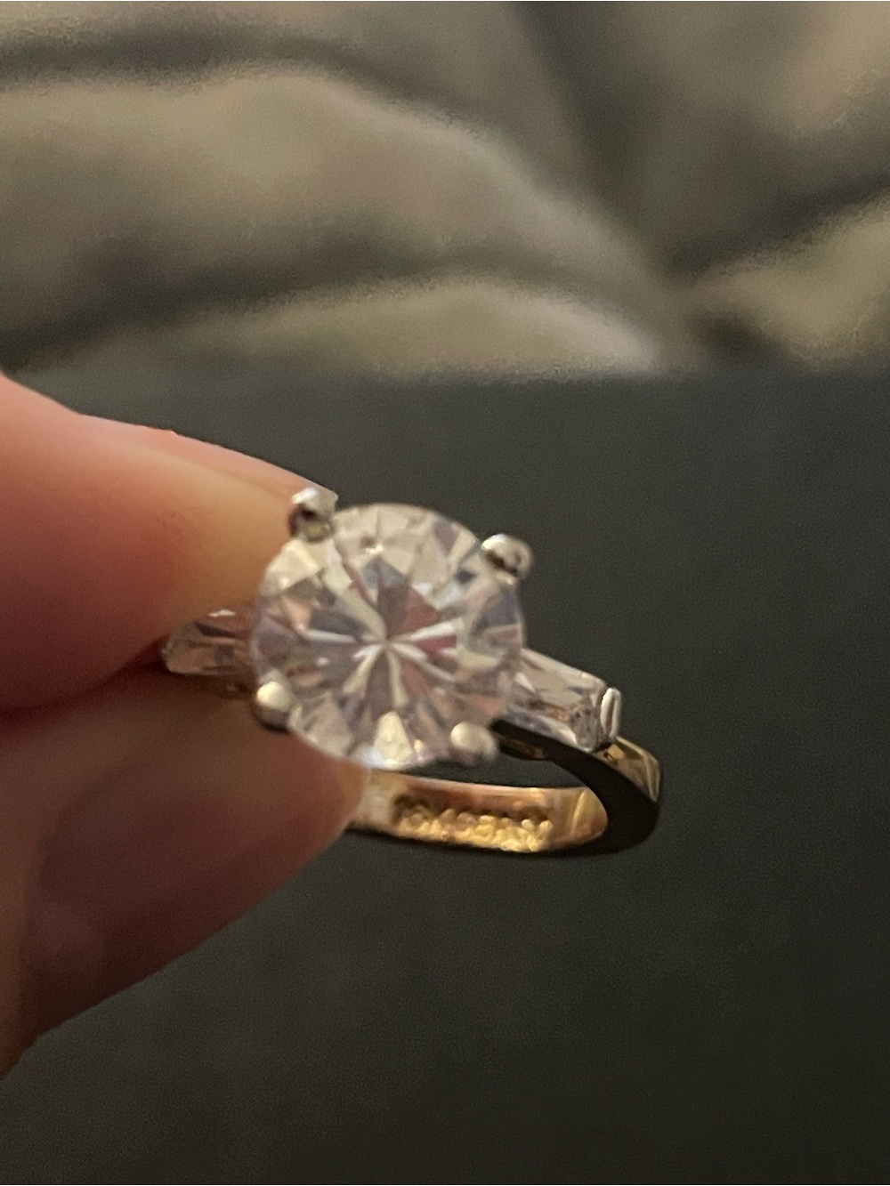 Classic Engagement ring gold-Tone 18kt GE Solitaire Ring with Clear Center Stone